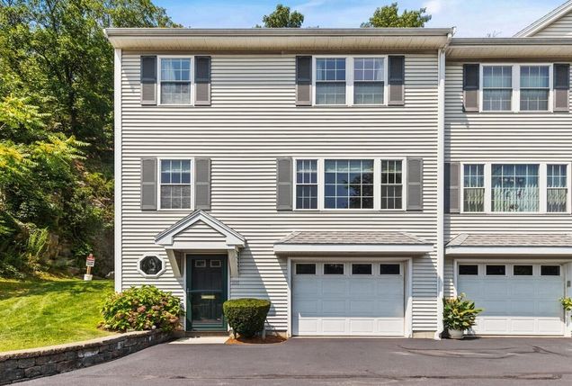 100 Sylvan Unit 100 Melrose, MA Condo Sold - Photo 1 of 29. Opens carousel modal