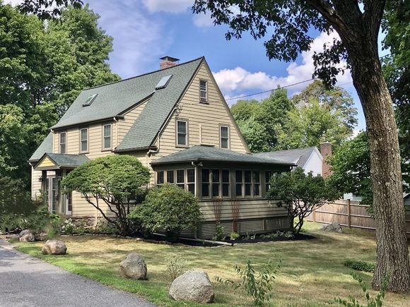 15 Buxton Lane Waltham, MA House Sold - Photo 1 of 40. Opens carousel modal