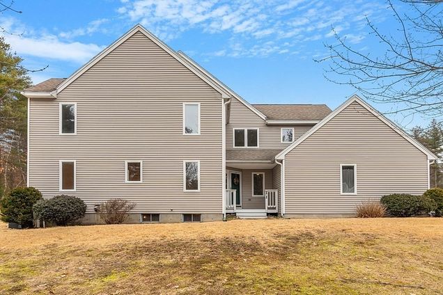 11 Longley Rd Unit I-1 Shirley, MA Condo Sold - Photo 1 of 28. Opens carousel modal