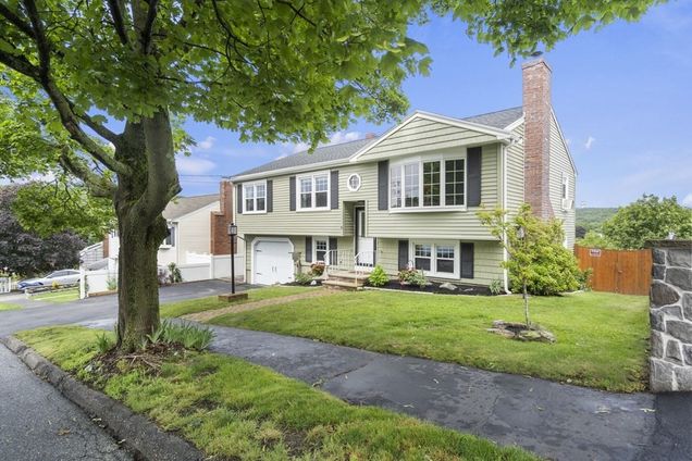 12 Murdock Dr Peabody, MA House Sold - Photo 1 of 27. Opens carousel modal