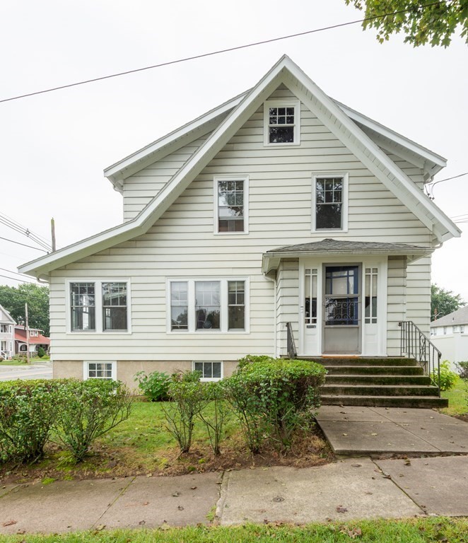 2 Englewood Rd  