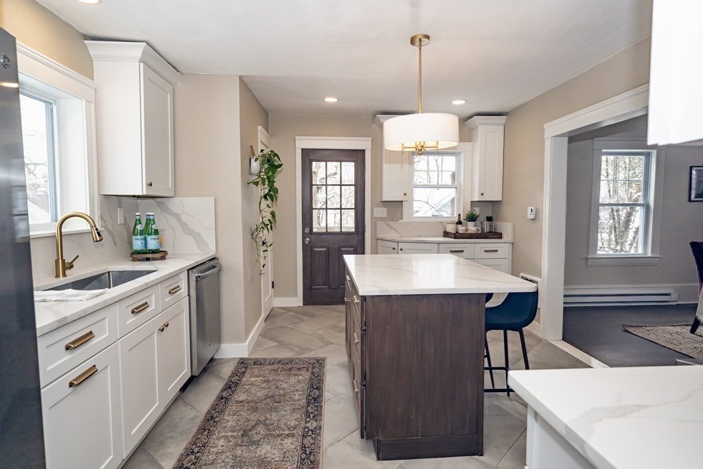 65 Hadwen Rd, Worcester, MA 01602 Estately 🧡 MLS 73192216