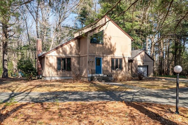 35 Twilight Drive Foxboro, MA House Sold - Photo 1 of 26. Opens carousel modal