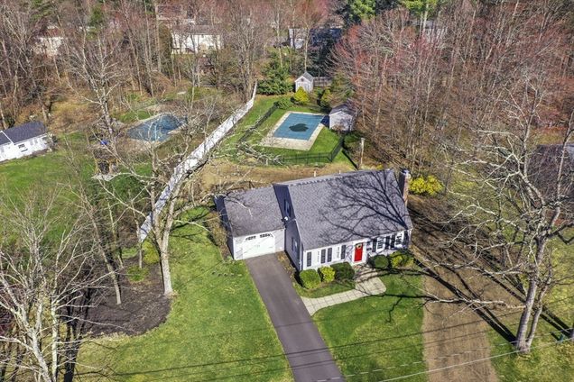 10 Cedar Circle Townsend, MA House Sold - Photo 1 of 38. Opens carousel modal