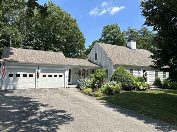 21 Plymouth River Rd Hingham, MA House Sold - Photo 1 of 26. Opens carousel modal