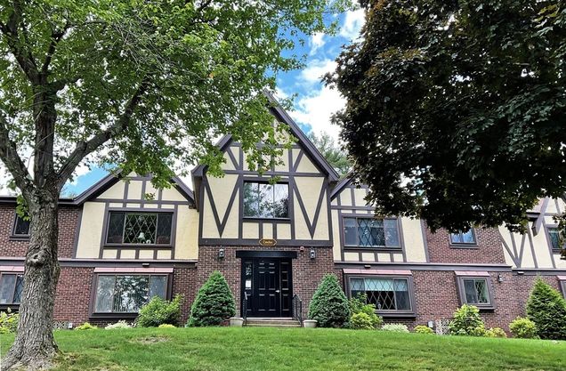 12 Royal Lake Dr Unit 7 Braintree, MA Condo Sold - Photo 1 of 23. Opens carousel modal