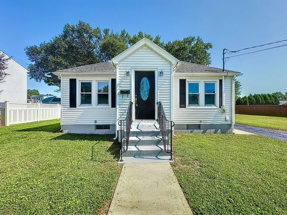 78 Catherine St Chicopee, MA House Sold - Photo 1 of 26. Opens carousel modal