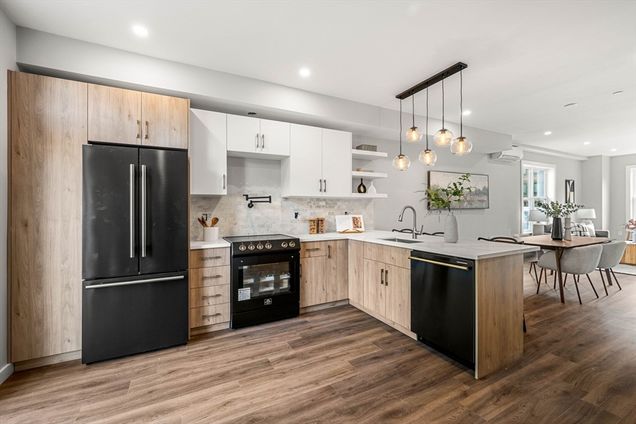 33 Copeland Unit G Boston, MA Condo Sold - Photo 1 of 25. Opens carousel modal