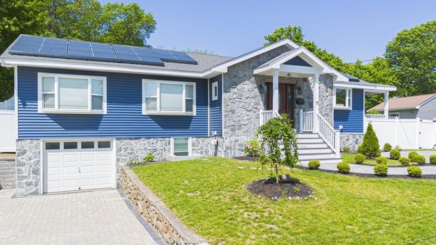 11 Bacon Dr