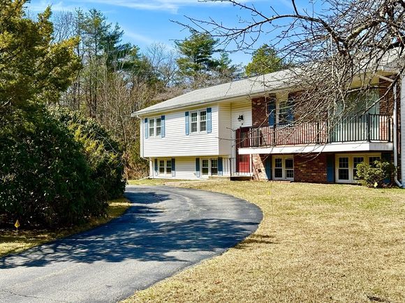 14 Hadley Road Sudbury, MA House Sold - Photo 1 of 36. Opens carousel modal