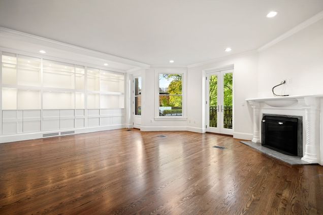 408 Beacon St Unit 1
