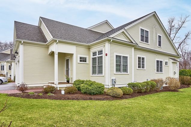 46 Northwood Drive Unit 46 Sudbury, MA Condo Sold - Photo 1 of 41. Opens carousel modal