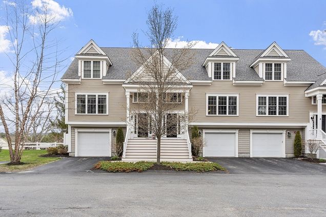 5 Brody Way Unit 5 Northborough, MA Condo Sold - Photo 1 of 34. Opens carousel modal