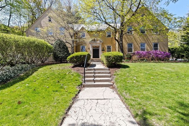 30 Cumberland Ave Unit W1 Brookline, MA Condo Sold - Photo 1 of 16. Opens carousel modal