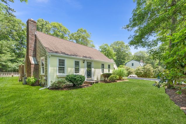 13 Old Fields Rd