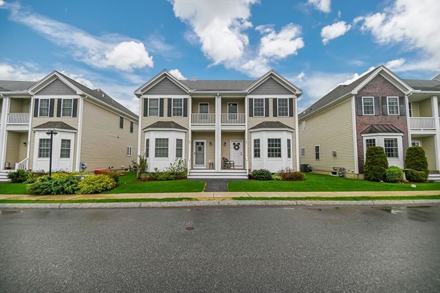 90 Denworth Bell Cir Unit 90 Haverhill, MA Condo Sold - Photo 1 of 29. Opens carousel modal