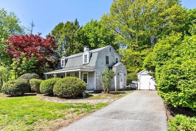 5 Coolidge Road Reading, MA House Sold - Photo 1 of 31. Opens carousel modal