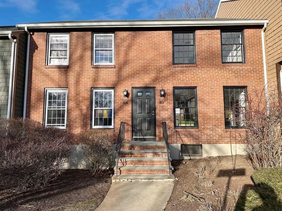 9 Gooseneck Lane Unit 9 Swampscott, MA Condo Sold - Photo 1 of 19. Opens carousel modal