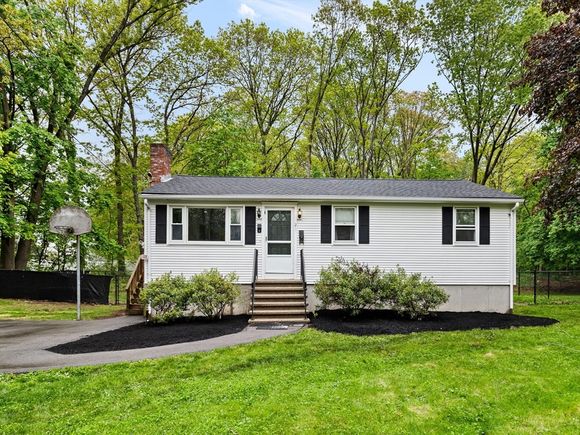 25 Fleming Avenue Andover, MA House Sold - Photo 1 of 23. Opens carousel modal