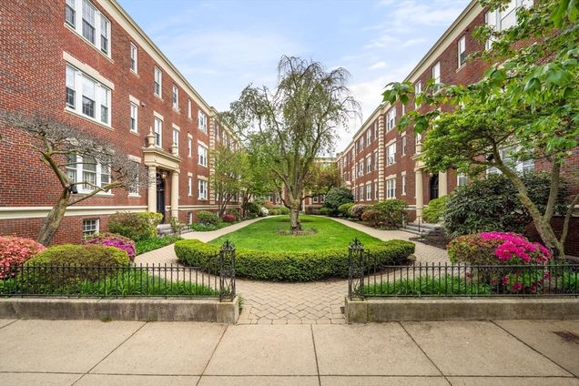 59 Babcock Street Unit 5 Brookline, MA Condo Sold - Photo 1 of 34. Opens carousel modal
