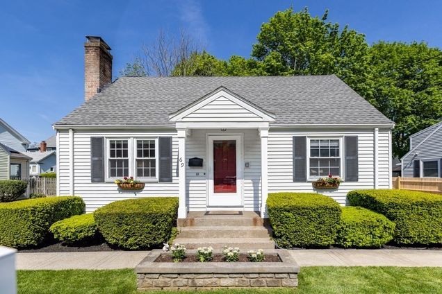 69 Mystic Avenue Melrose, MA House Sold - Photo 1 of 22. Opens carousel modal