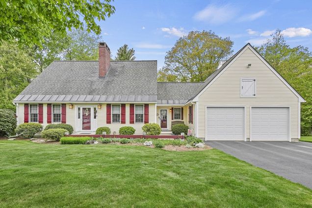 61 Nicolle Terrace Gardner, MA House Sold - Photo 1 of 35. Opens carousel modal