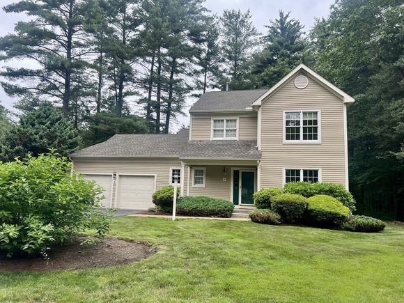 8 Stonegate Ln Unit 8 Bedford, MA House Active - Photo 1 of 30. Opens carousel modal