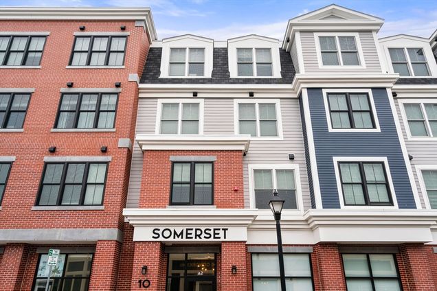 10 Somerset Unit 408