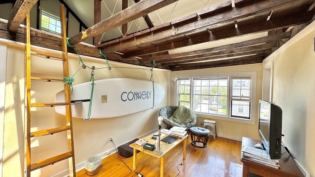 1 Washington St Unit 2 Marblehead, MA Apartment Active - Photo 1 of 6. Opens carousel modal