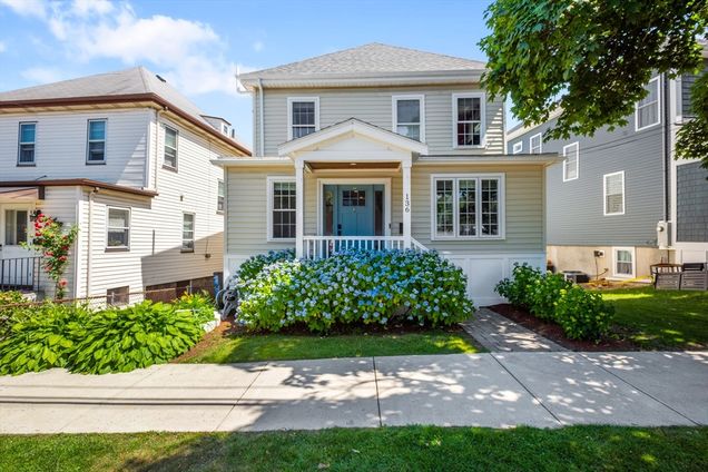 136 Pauline St