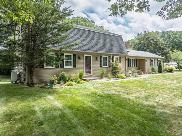 16 Tall Timber Dr