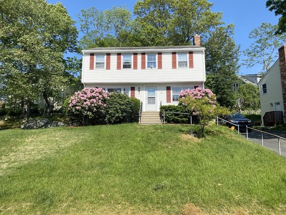 17 Circle Road Lexington, MA House Active - Photo 1 of 36. Opens carousel modal