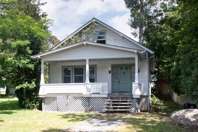 28 Greystone Ave