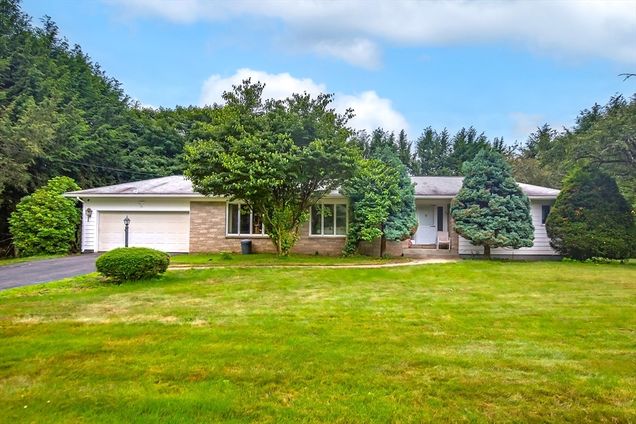 54 Pequot
