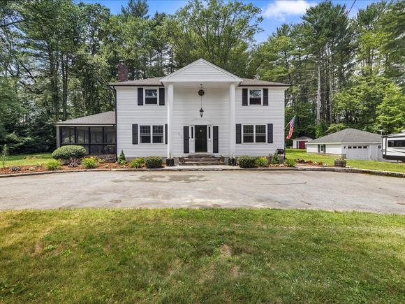 262 W River Rd