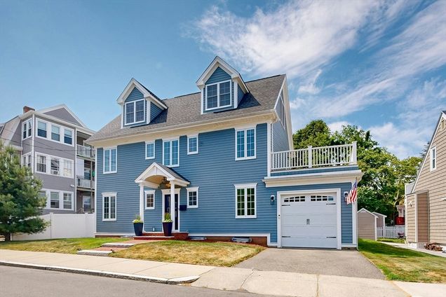 72 Sewall Ave