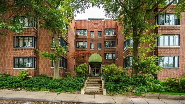 65 Strathmore Rd Unit 42
