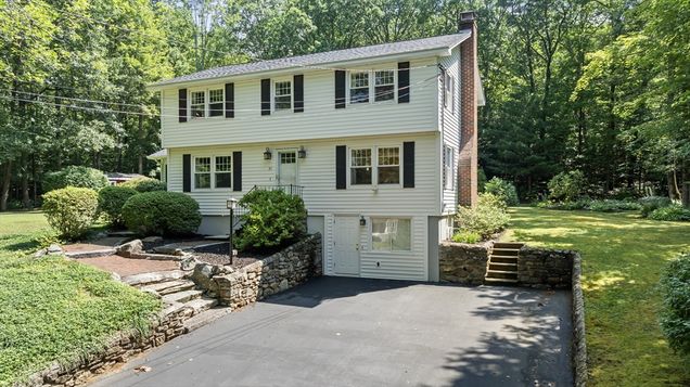 35 Ayers St