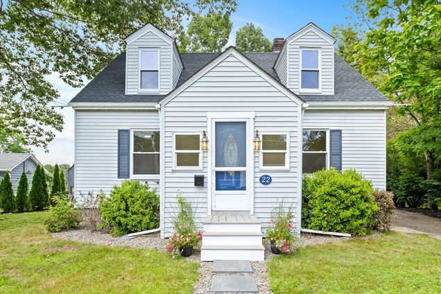 22 Morris St Webster, MA House Active - Photo 1 of 41. Opens carousel modal