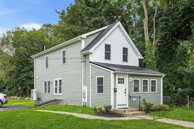 16 N Main St
