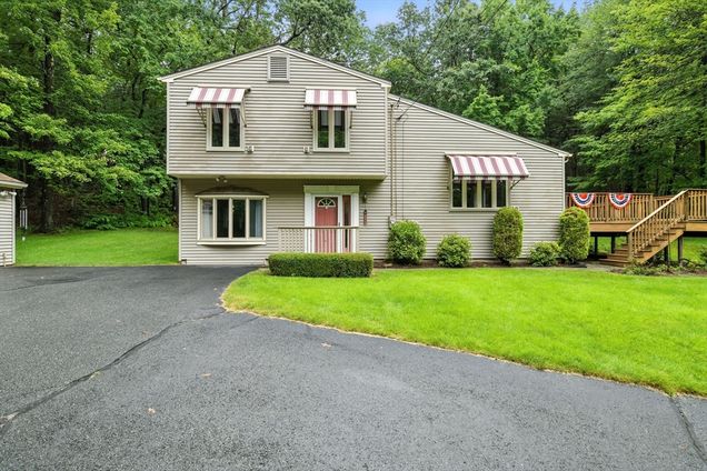 63 Mt Dumplin Rd