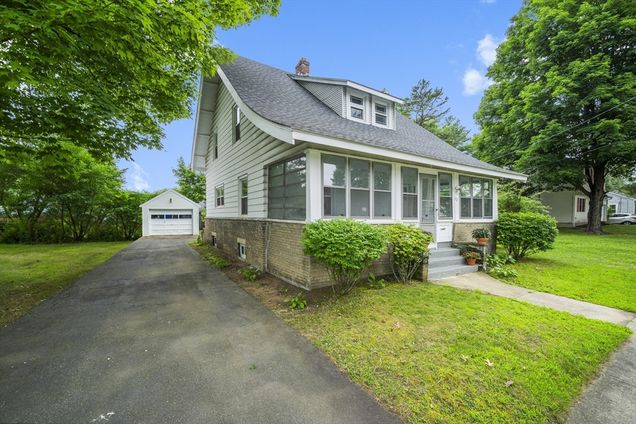 62 Homestead Avenue