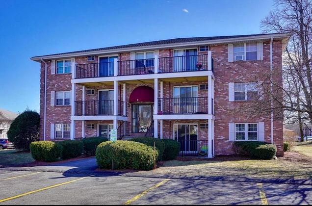 2 Karen Cir Unit 17 Billerica, MA Condo Active - Photo 1 of 14. Opens carousel modal