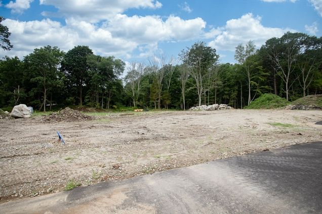4 Hadley Heights Way Freetown, MA Plot of land Active - Photo 1 of 13. Opens carousel modal