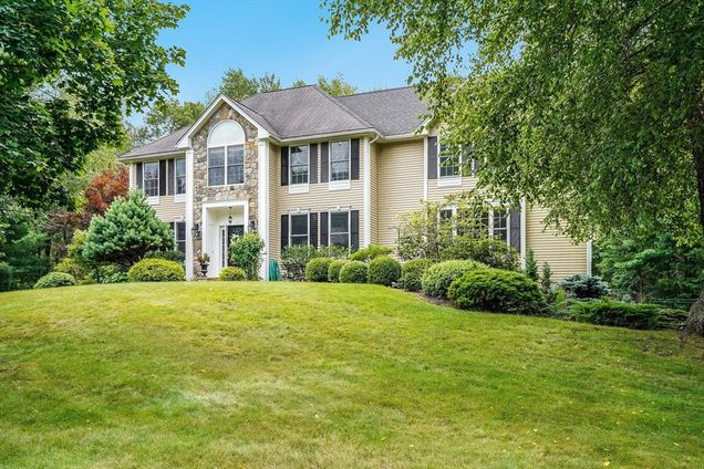 14 Arrowwood Methuen, MA House Active - Photo 1 of 41. Opens carousel modal