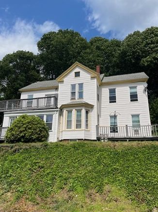 15 Atlantic Ave Amesbury, MA Multifamily Active - Photo 1 of 12. Opens carousel modal