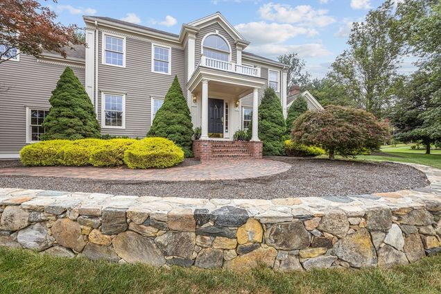 51 Farmside Dr