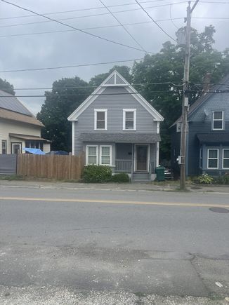 82 Boutelle