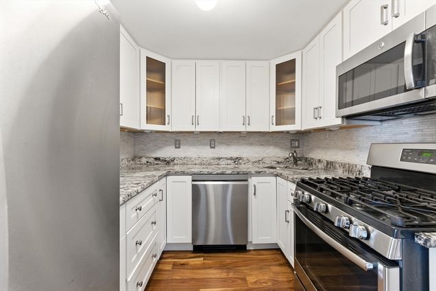 22 Chestnut Place Unit 608