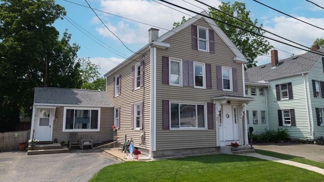 31 Cross St Waltham, MA House Active - Photo 1 of 39. Opens carousel modal